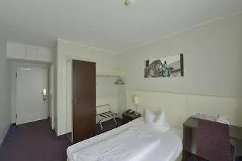 Dolomit Hotel Munich